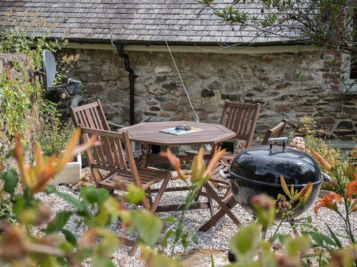 Old Forge Cottage, Sleeps 5 in Ivybridge