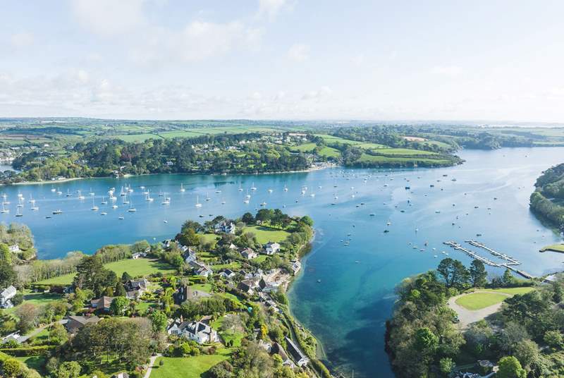 The tranquil waters of the Helford are just too good to miss. A popular area for walkers and wild swimmers! 