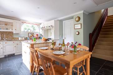 Young families can choose to eat in the kitchen.