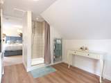 The spacious en suite shower-room.