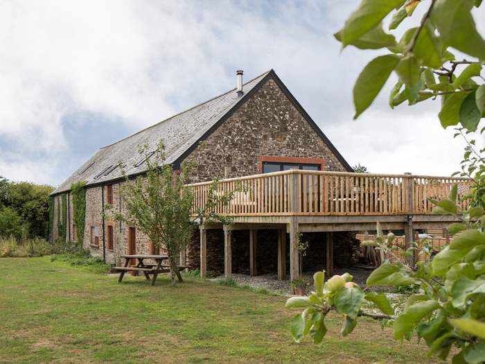 Forest View, Sleeps 6 in Holsworthy