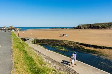 The gorgeous beach at Bude, Summerleaze.