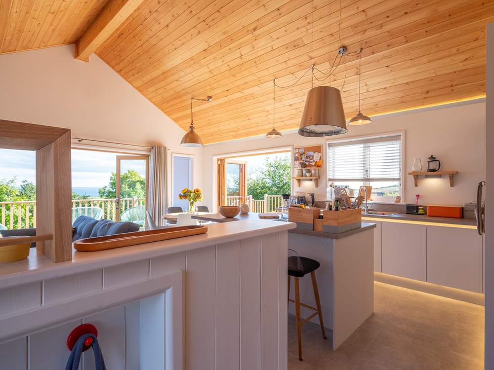 Another view of the kitchen.