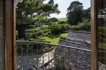 What a view to wake up to! Anyone for breakfast in bed?