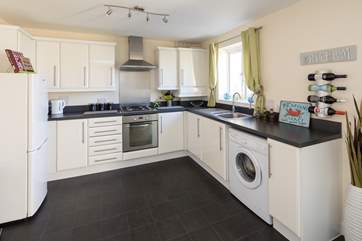 The kitchen is exceptionally well-equipped. Every last detail has been thought of.