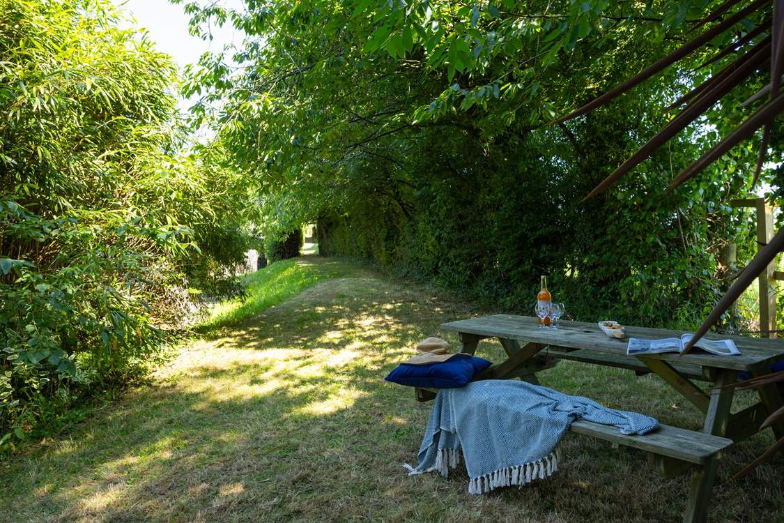Such a tranquil setting.