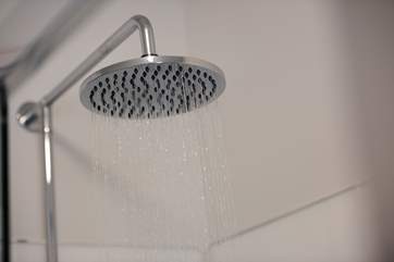 Make the most of an invigorating shower at Ingledene.