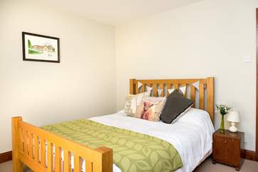 Pretty bedroom 2.