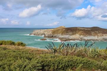 Porth Island which sits on the other side of Porth Beach is an Iron Age Cliff Fort with ramparts still clearly visible.