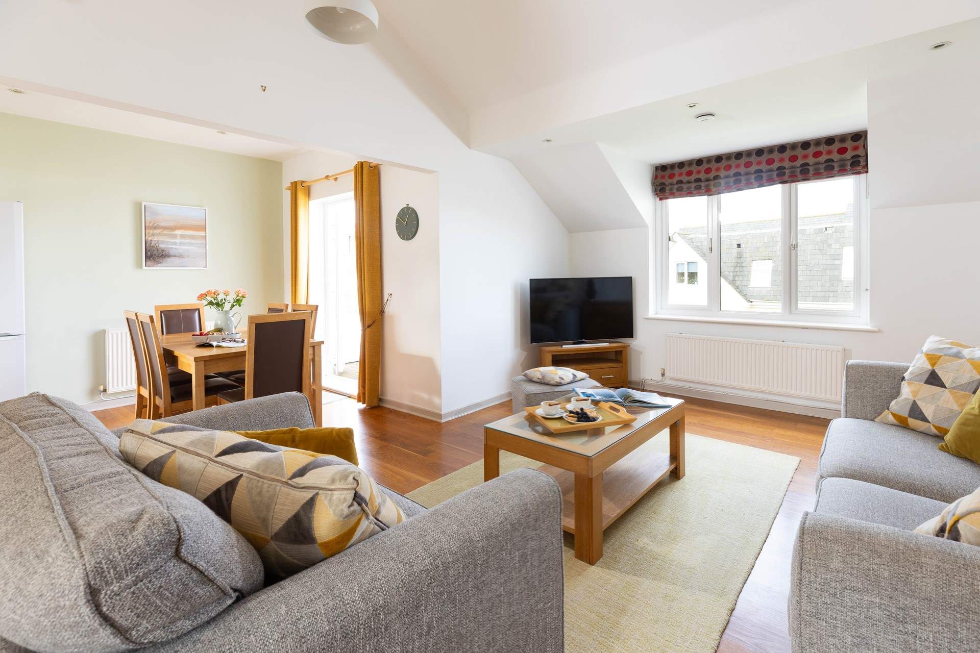 The space flows beautifully. 