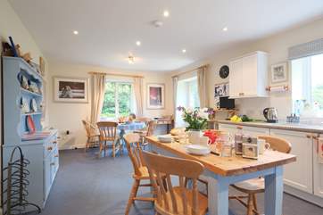 The country-style kitchen/dining-room.
