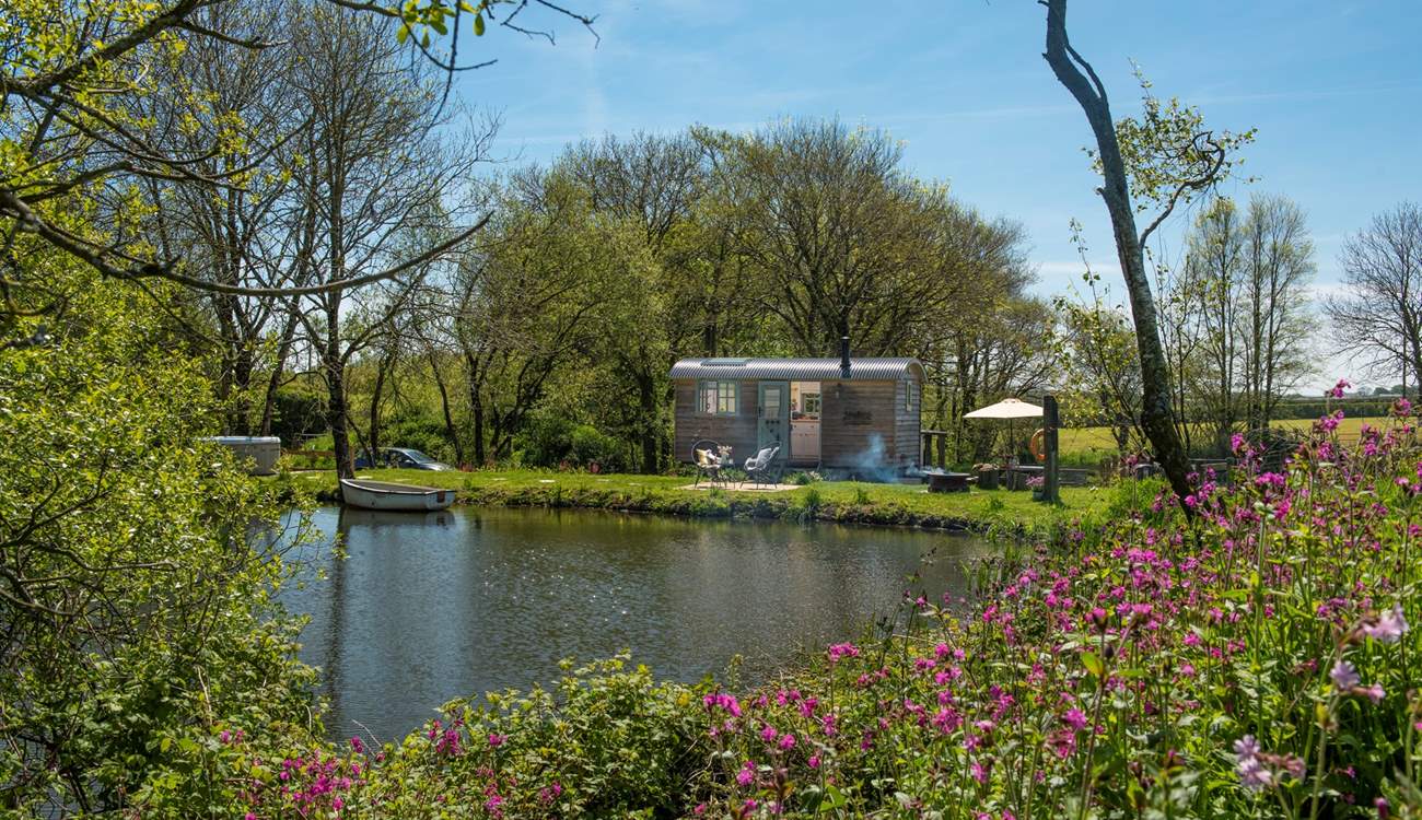 This idyllic rural retreat even has its very own lake, full of cold-water fish (i.e. carp) - the owners are happy for you to bring a fishing rod.