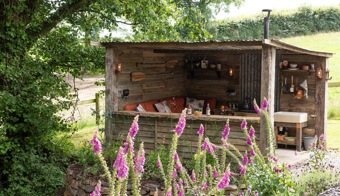 Another lovely spot to simply while away the hours. 