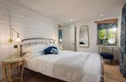 Bedroom 5 not only has a delightful private courtyard; this king-size bedroom also offers an exceptionally attractive en suite.