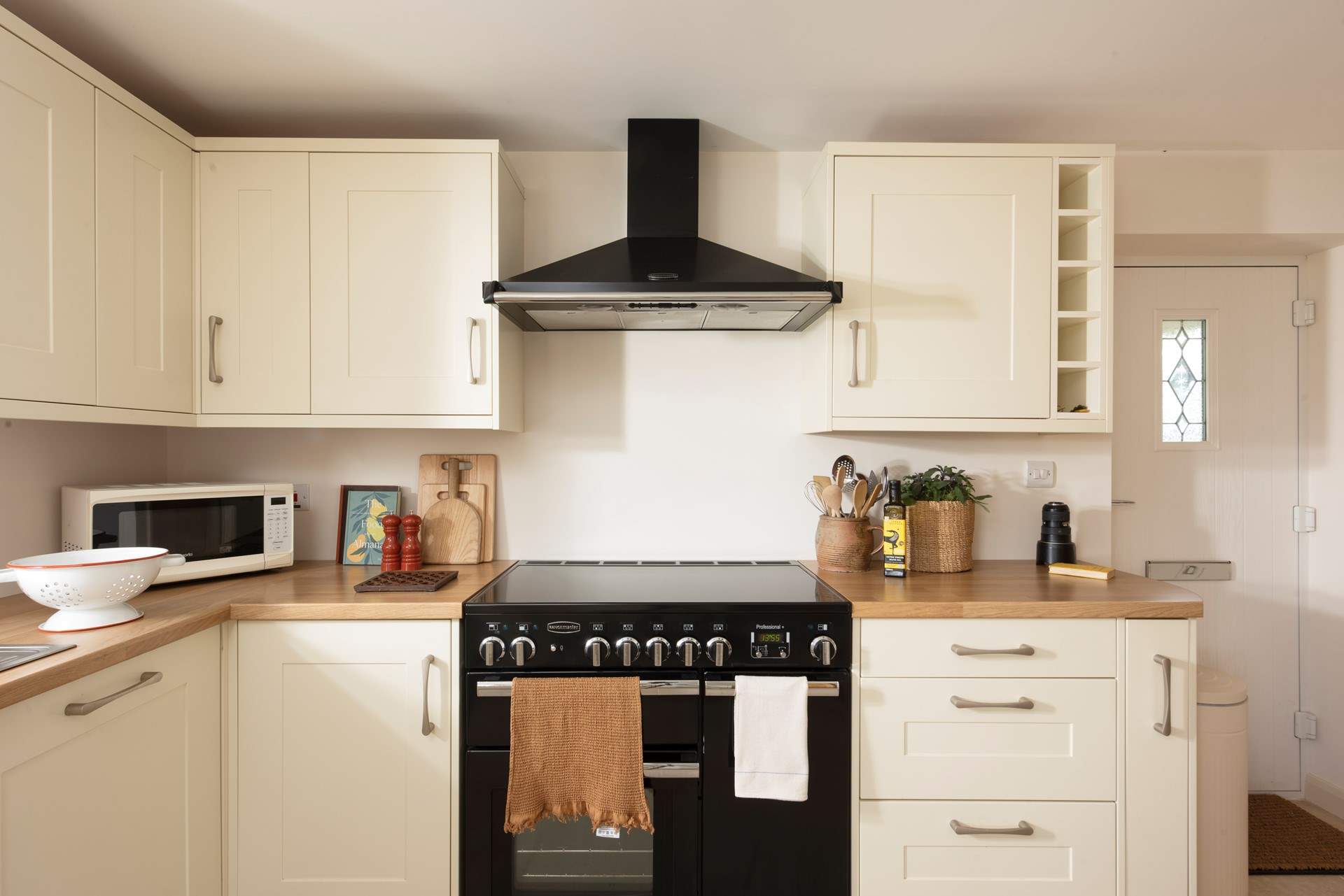 The kitchen is equipped for holiday feasts.