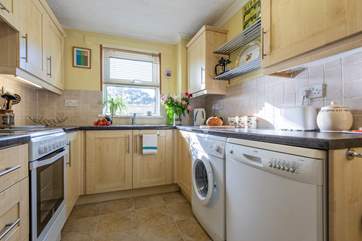 The well-equipped kitchen.