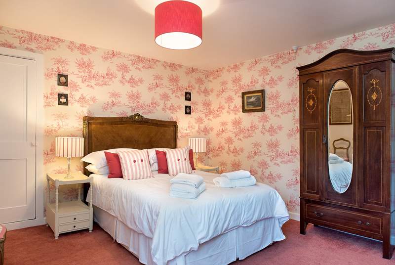 You'll be pretty in pink in Bedroom 3.