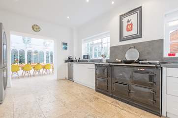 Very well-equipped and open plan you can cook up a storm whilst not missing out on a thing!