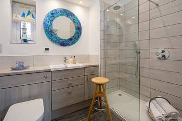 The shower-room. Perfect for washing the day away whilst supper is warming.