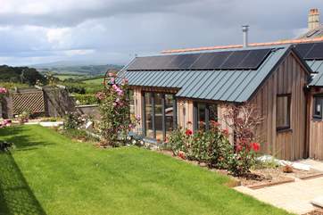 The Old Stables is a luxury conversion which has been designed and furnished to the highest of standards and boasts this beautiful garden.