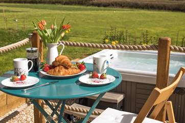 Treat yourself to breakfast al fresco.