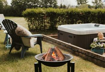 When dusk falls light the fire pit and toast marshmallows under the moonlight. 