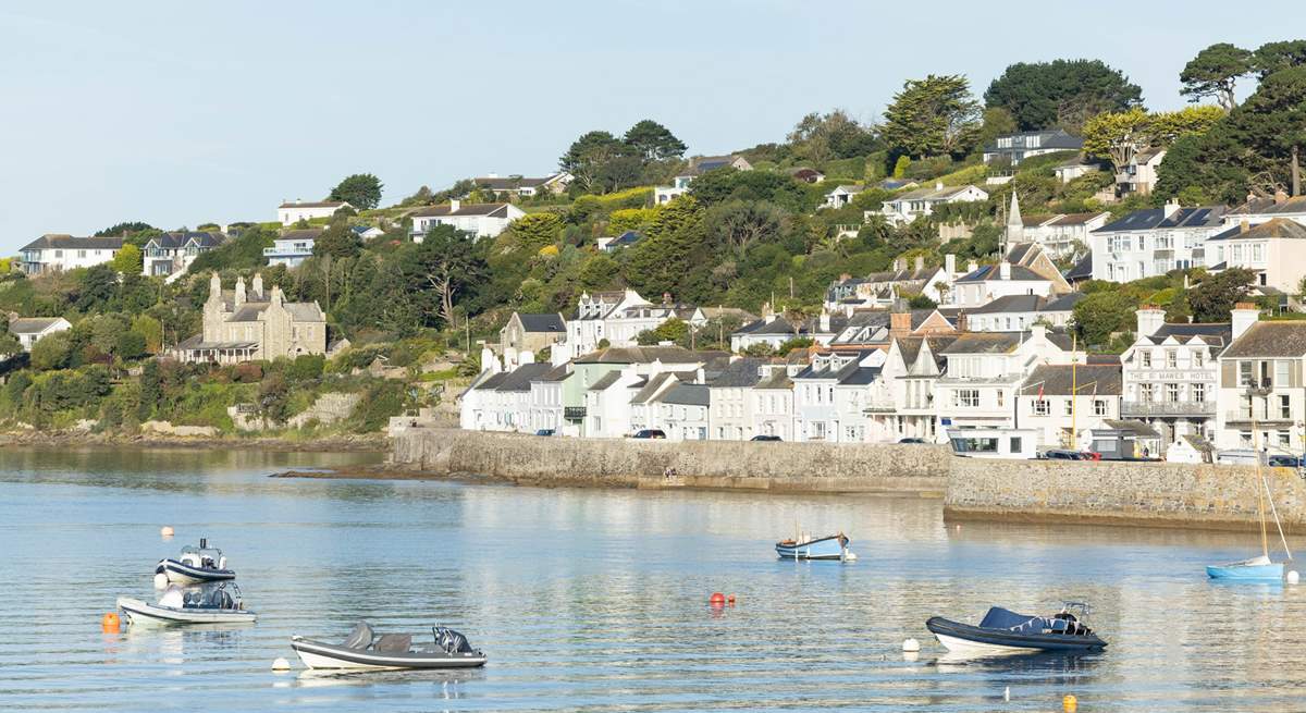 Hire a boat and head up the river to St.Mawes for lunch.