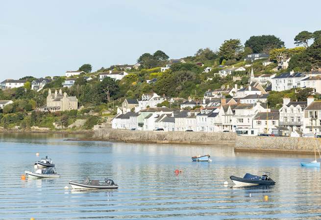 Hire a boat and head up the river to St.Mawes for lunch.