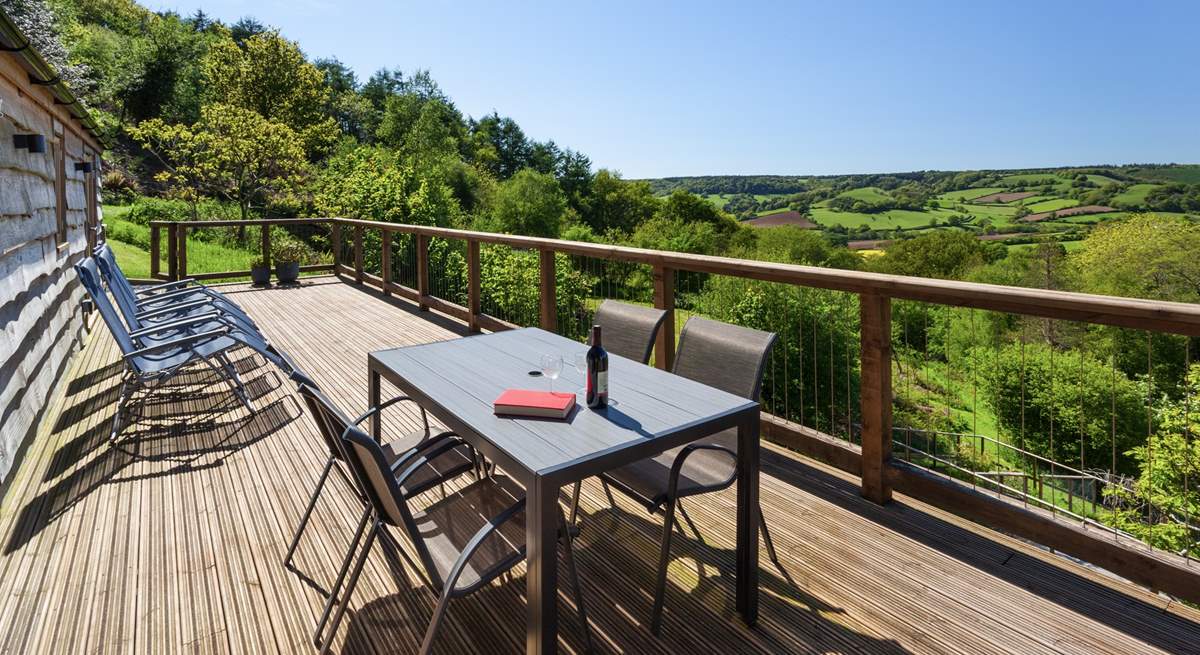 Larch Barn has spectacular views from the west-facing terrace that runs the length of the barn. You may see deer and will hear buzzards, pheasants and owls call.