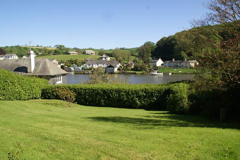 The view from the front of the cottage across the garden and the creek - simply stunning!