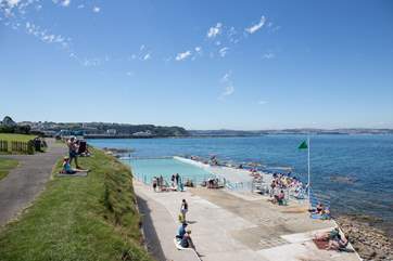 Anyone for a dip in the fabulous outdoor sea water swimming pool.
