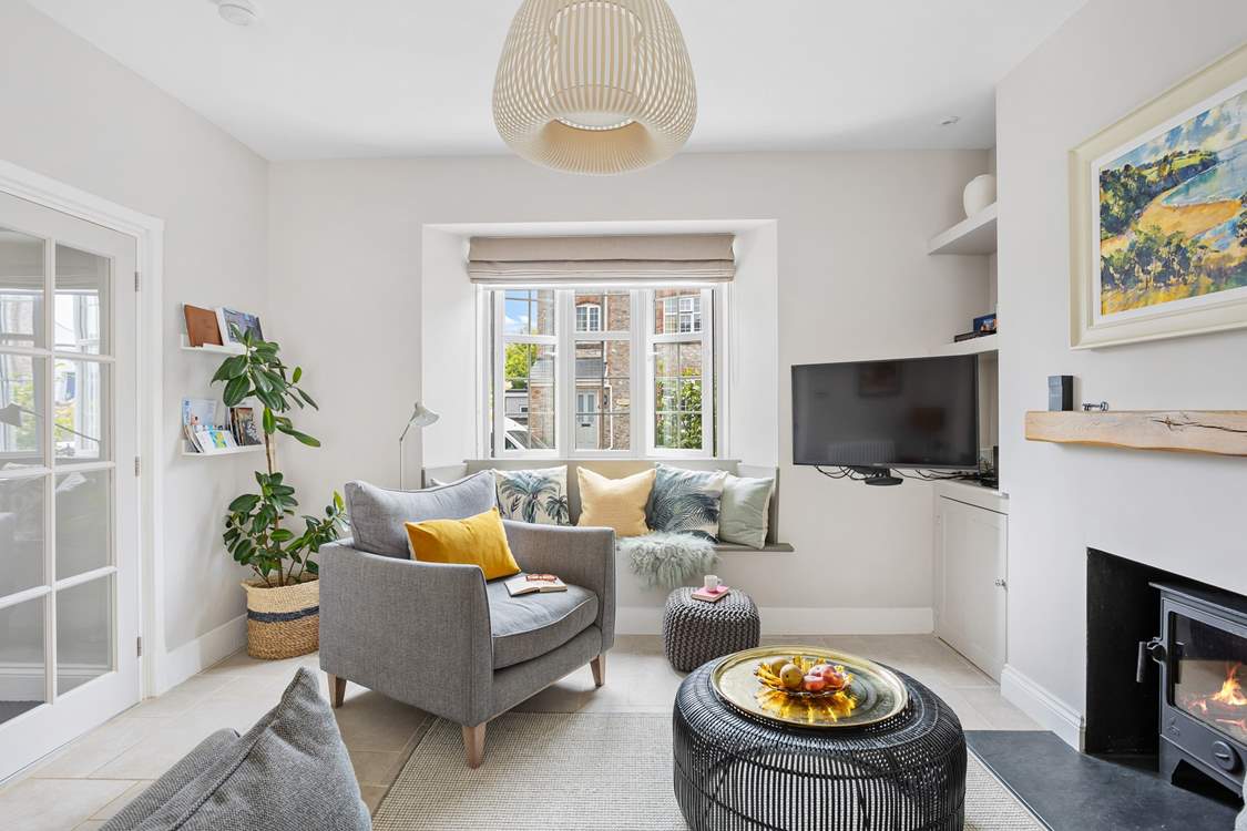 What a cosy and inviting area to snuggle up in.