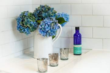 Lovely finishing touches throughout makes Poppets Cottage the perfect getaway.