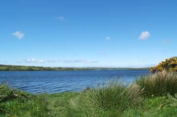 Looking across the reservoir from the southern side, towards the Watersports Centre and the Golden Lion pub.