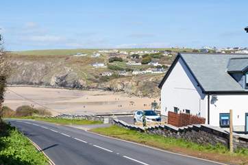 Morgelyn is located next to the road leading down into the centre of Mawgan Porth.