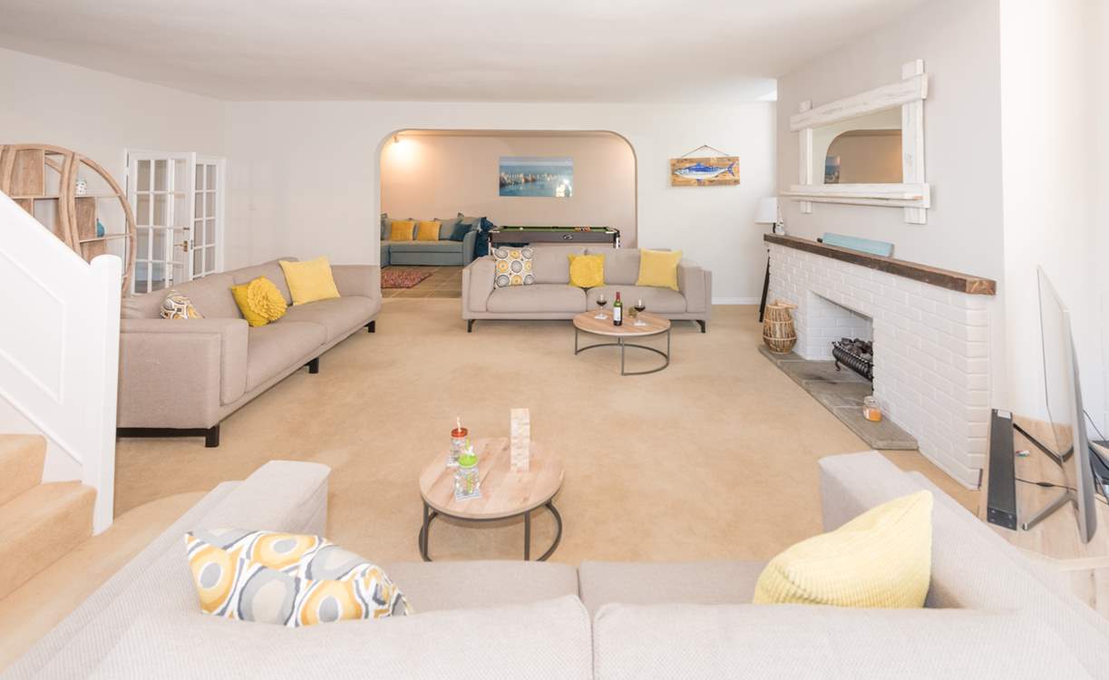 There is so much space here and being so well located in Seaview, you will not be disappointed.
