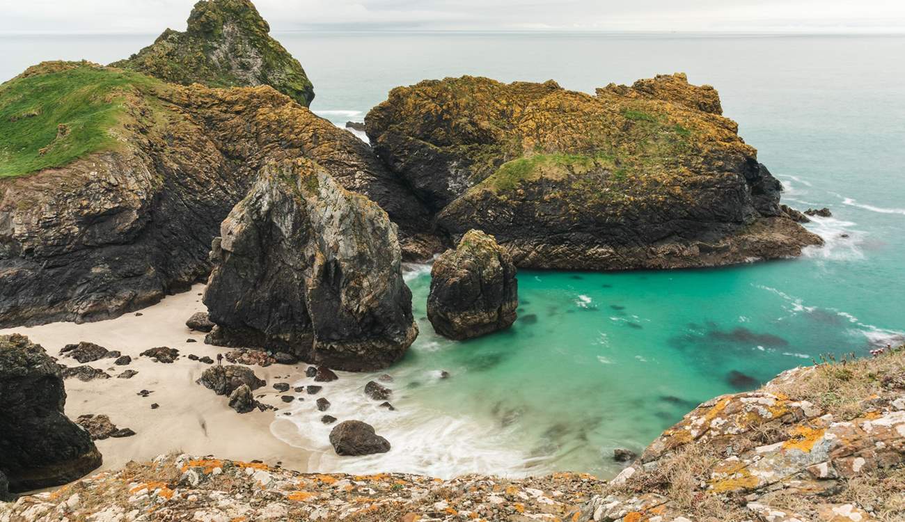 Kynance Cove is reachable via the coast path, it is fun to explore on foot.