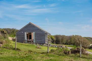 Gull Rock Cabin in all its glory.