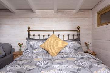Dive into the super comfy bed after a day out and about exploring (or at the beach!).