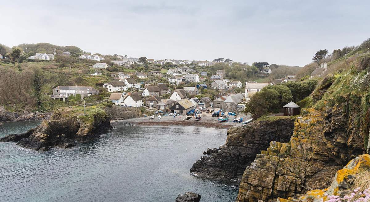 Tree Tops is tucked away at the top of the pretty fishing village of Cadgwith. 