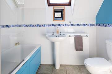 En suite for Bedroom 4.
