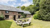 Marigold is such a pretty detached cottage.