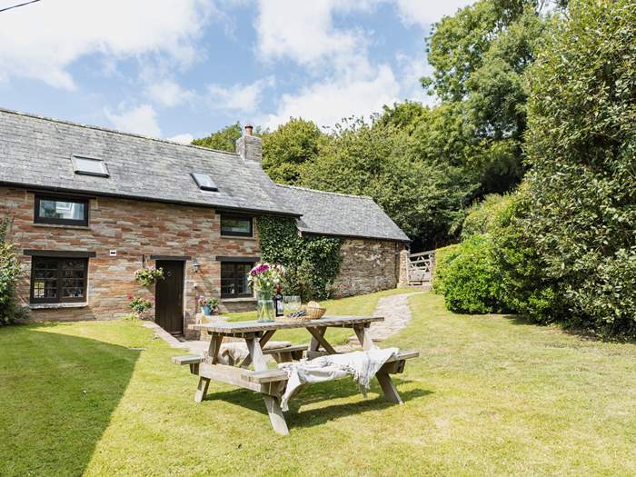 Marigold, Sleeps 8 in Kingsbridge