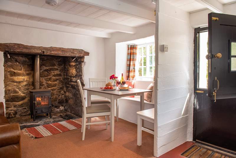 Open up the stable-door into this charming cottage.