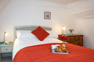 Breakfast in bed... yes please.