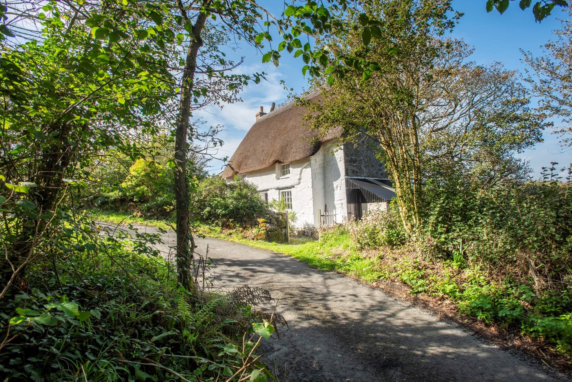 Cars rarely pass by Millstones quiet lane.