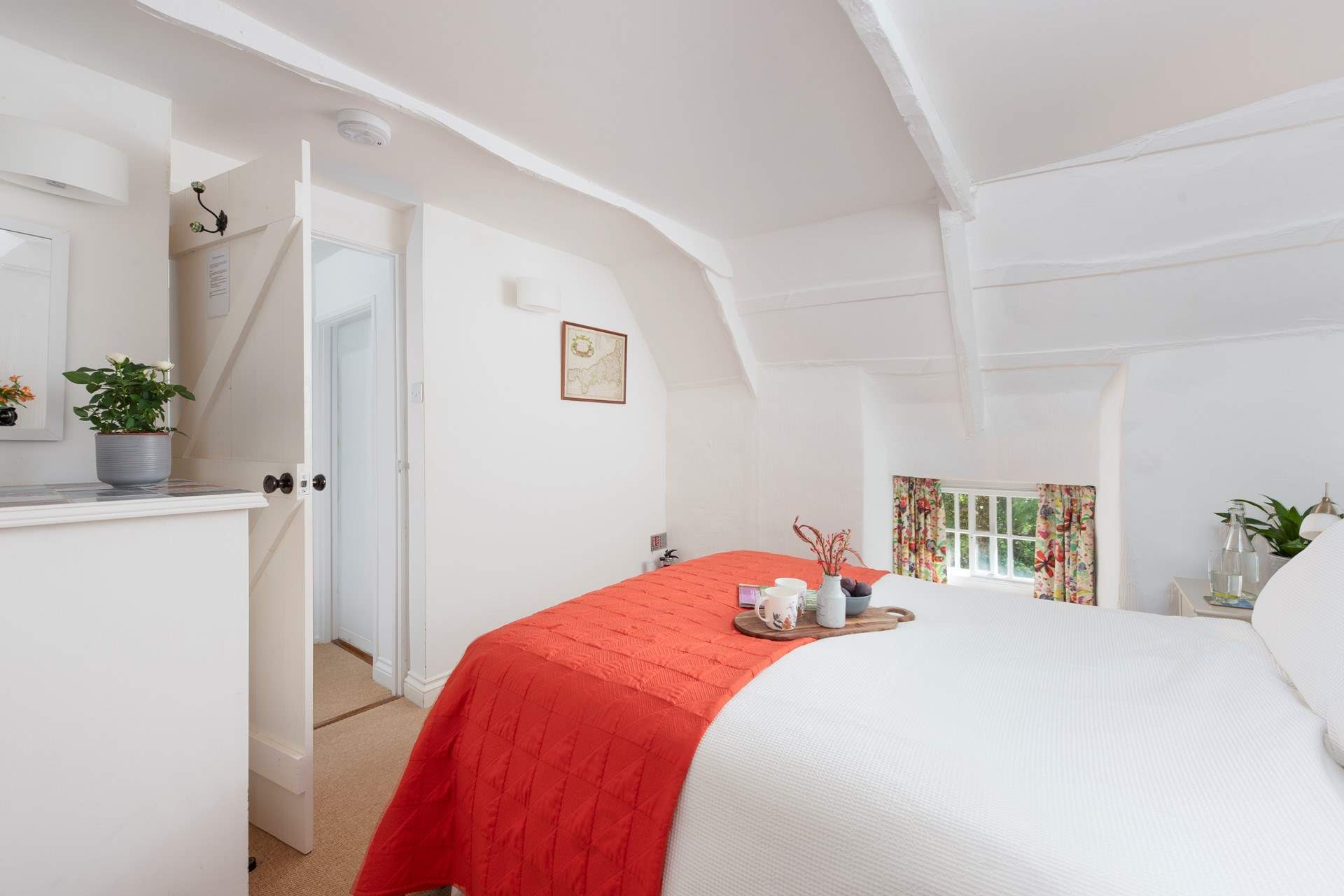 Gorgeous bedroom 1.