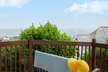 There is also a patio area below the house (please barbecue here rather than on the deck for fire safety).