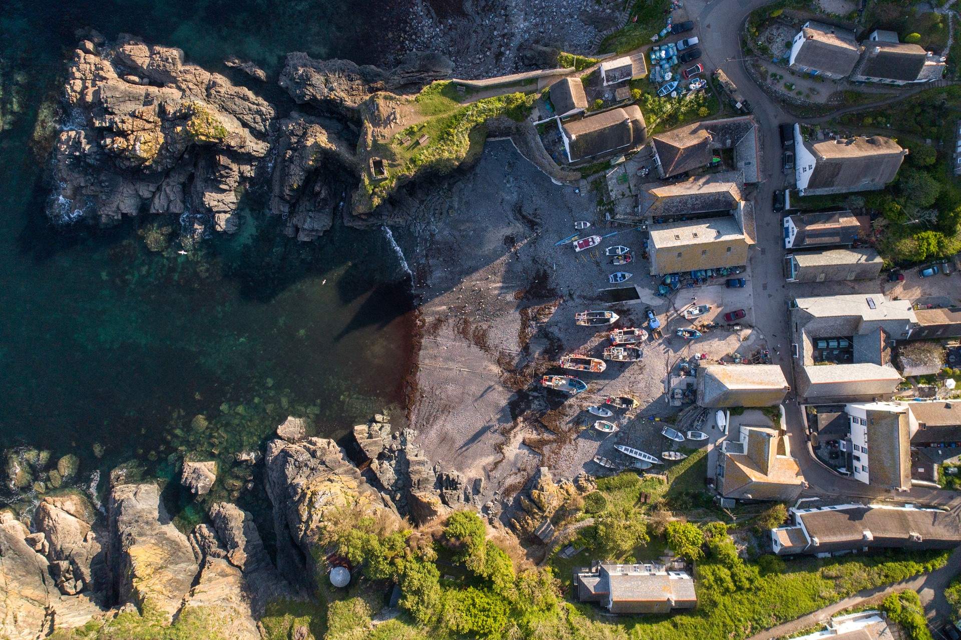 A bird's eye view of pretty Cadgwith.