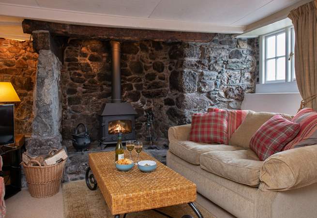 Enjoy a cosy evening in Minstrel Cottage.